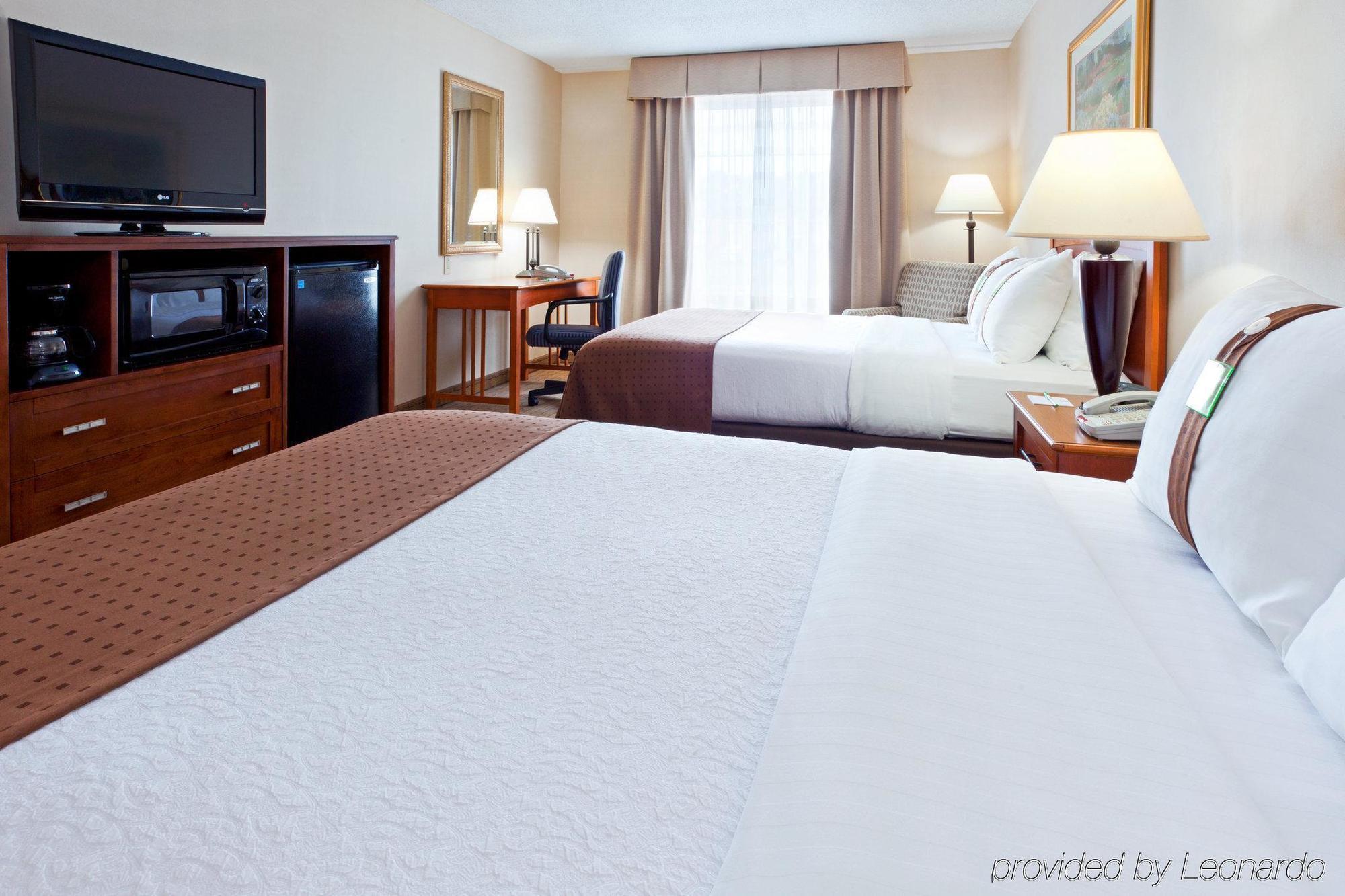 Holiday Inn Johnstown-Gloversville Номер фото