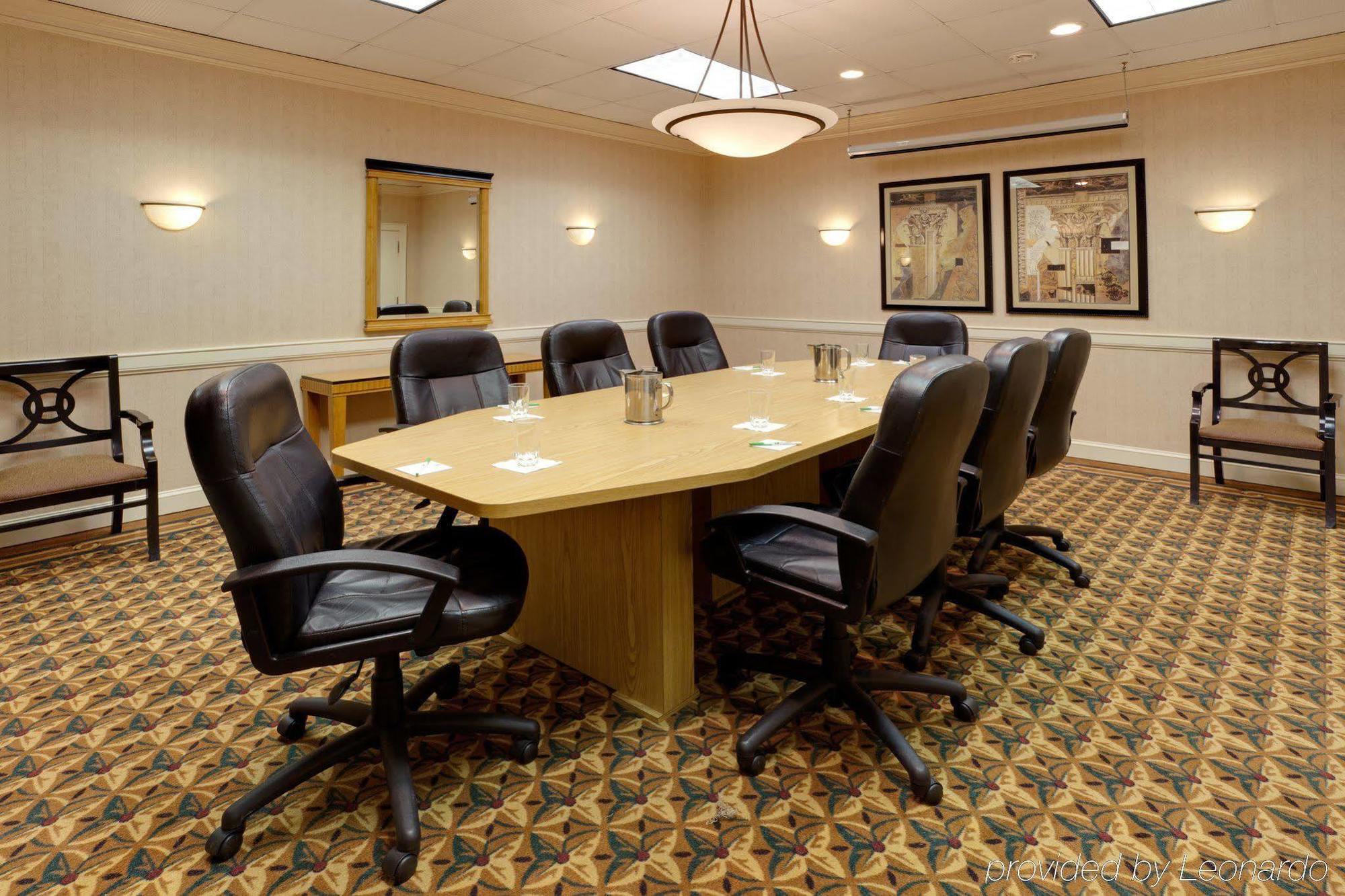 Holiday Inn Johnstown-Gloversville Зручності фото