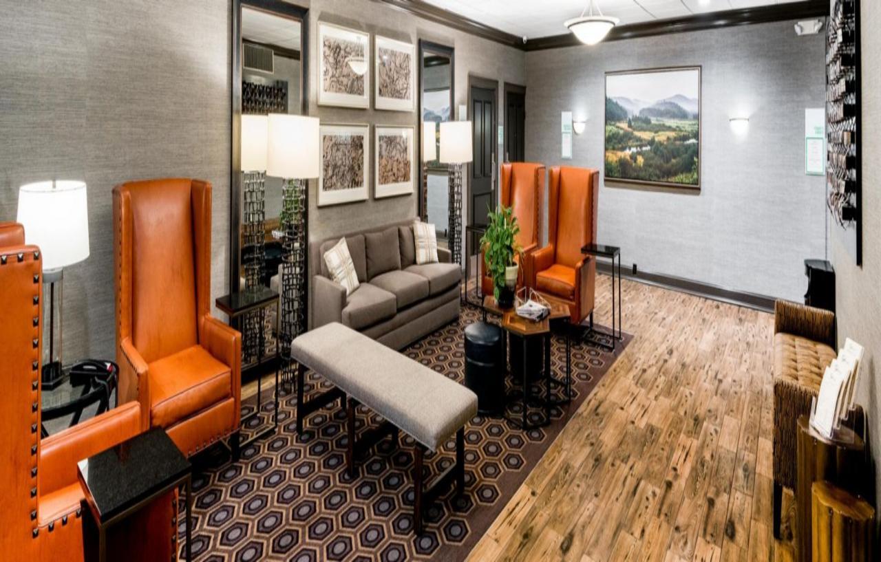 Holiday Inn Johnstown-Gloversville Екстер'єр фото